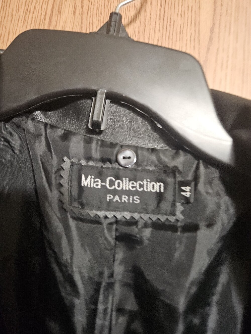 Mia-collection Paris Pvc Black Faux Leather Trenchcoat Size 44 (DAMAGE SHOWN) - Picture 5 of 6